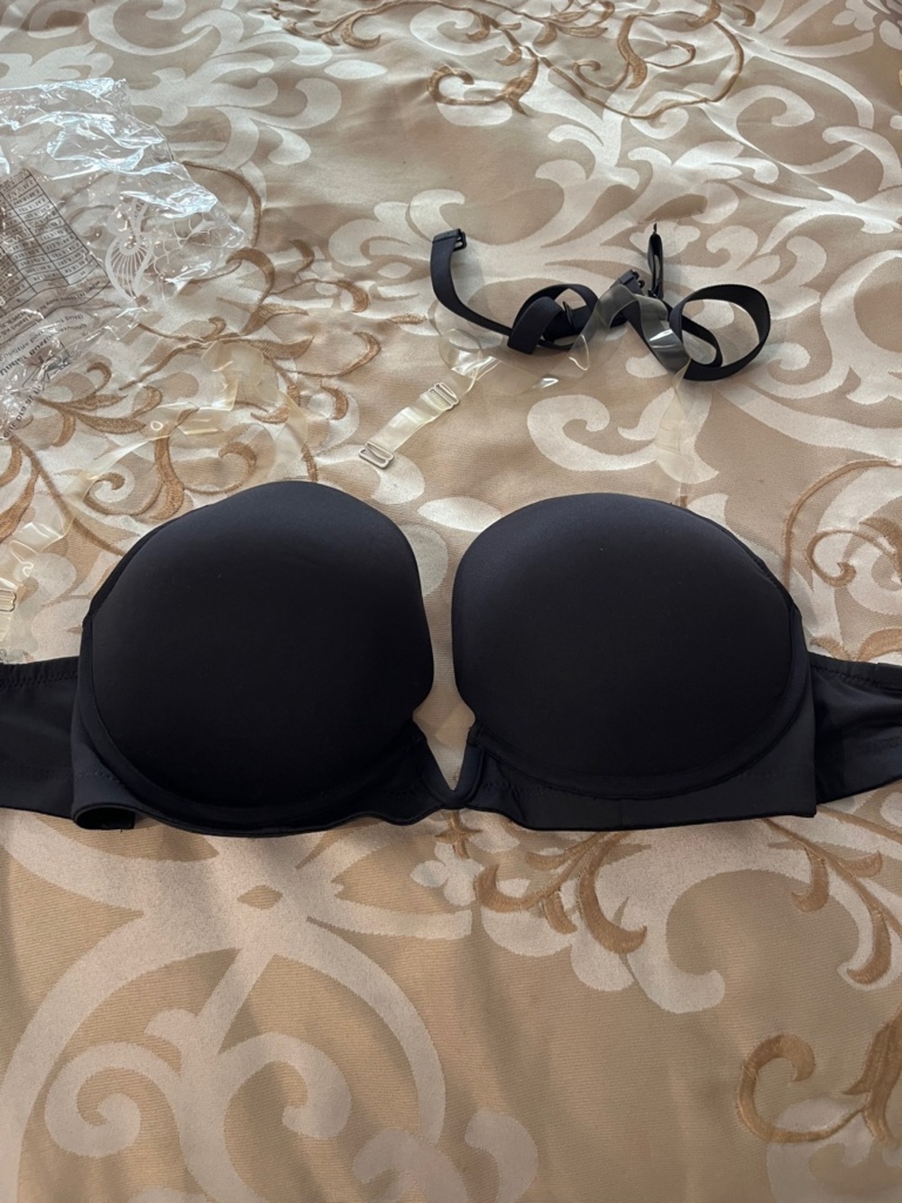 Brand new Strapless Black Push-Up Bra - Smooth Contour 34 E